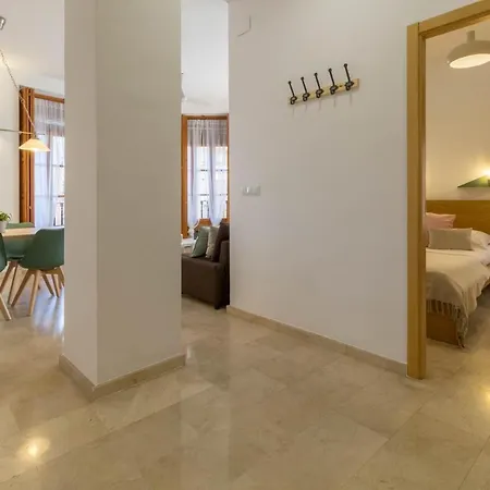 Appartamento Lovely Apartment! Valenza