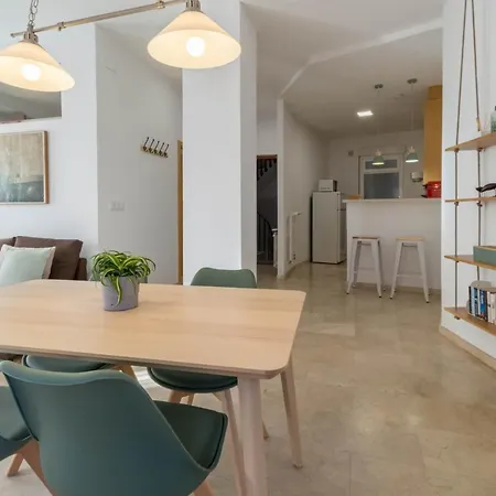 Lovely Apartment! * Valenza